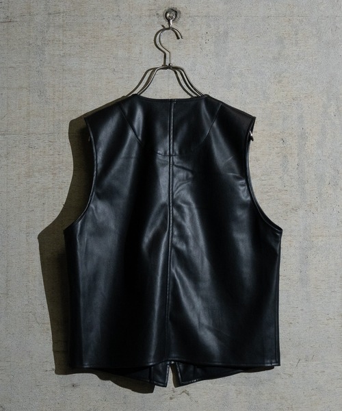 JOHN'S CLOSET(ジョンズクローゼット)の「【13】PUレザー ノーカラー バイカーズベスト(ベスト・メンズ・ブラック・MEDIUM/LARGE)」の17枚目の写真