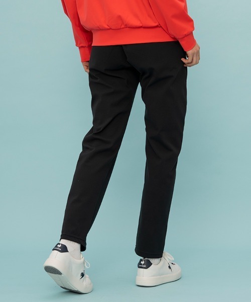 le coq sportif（ルコックスポルティフ）の「ヘランカジャージ エアスタイリッシュパンツ（ルフフォルム）（その他パンツ・レディース・ブラック/ネイビー・S/M/L/XL）」の3枚目の写真