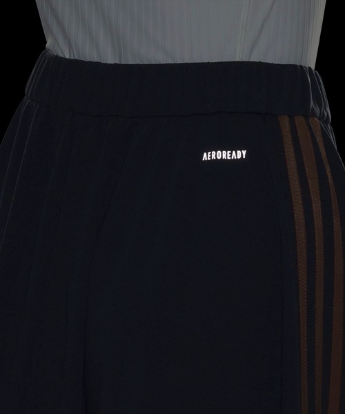 adidas（アディダス）の「シーズナル スポーツウェア ルーズフィット ダブルニットスカート / アディダス adidas（スカート・レディース・ブラック/ブルー・XX-LARGE/X-LARGE/LARGE/MEDIUM/SMALL）」の12枚目の写真