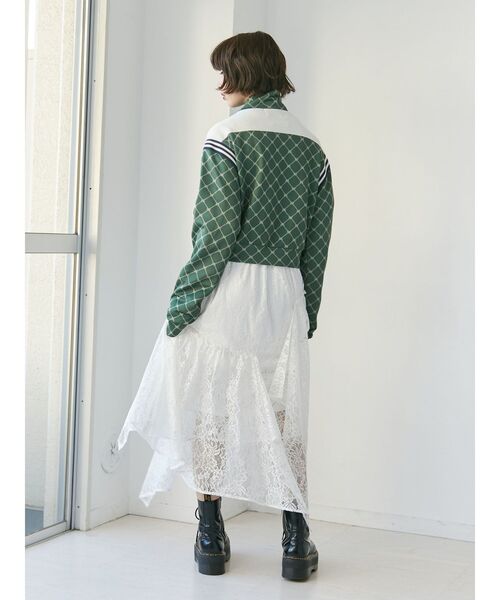 jouetie（ジュエティ）の「モノグラムトラックジャケット【セットアップ対応】（ジャージ・レディース・グリーン/オフホワイト/ネイビー・MEDIUM）」の16枚目の写真