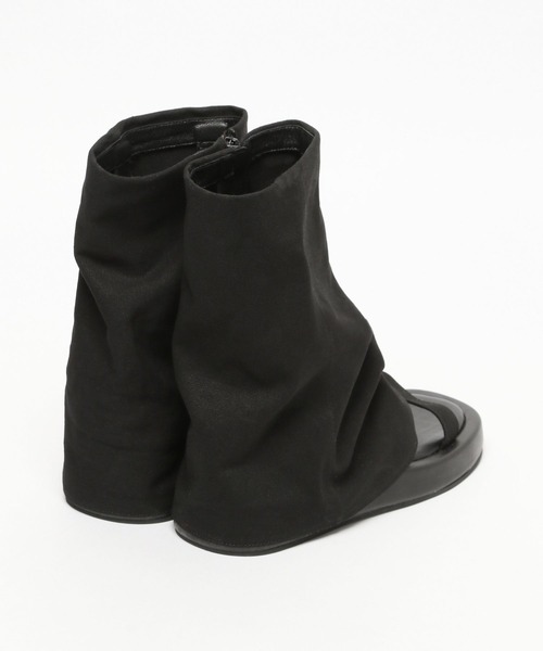 FOREVER 21(フォーエバー トゥエンティーワン)の「【2024SS】カバー付きブーツサンダル(サンダル・レディース・ブラック/カーキ・SMALL/MEDIUM/LARGE)」の11枚目の写真