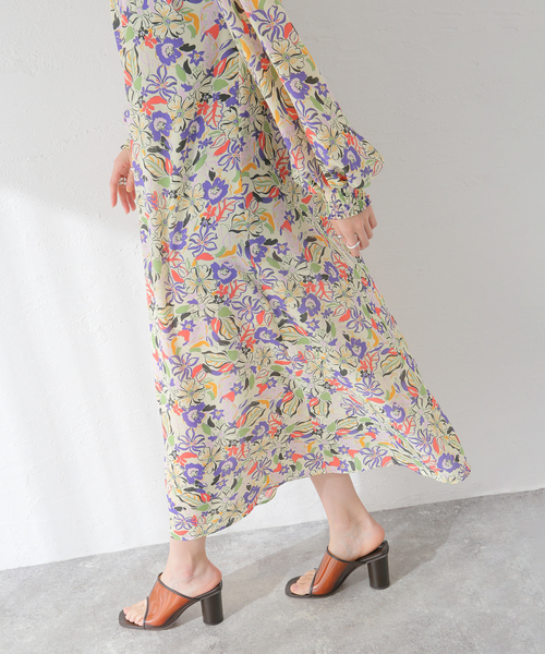 journal standard L'essage（ジャーナルスタンダードレサージュ）の「【Deveaux】フラワープリントワンピース（ワンピース・レディース・ブラック系その他/アイボリー・FREE）」の8枚目の写真