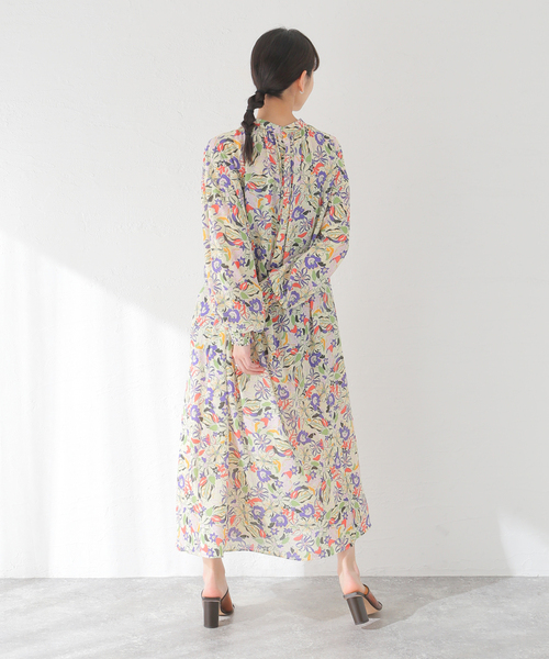 journal standard L'essage（ジャーナルスタンダードレサージュ）の「【Deveaux】フラワープリントワンピース（ワンピース・レディース・ブラック系その他/アイボリー・FREE）」の10枚目の写真