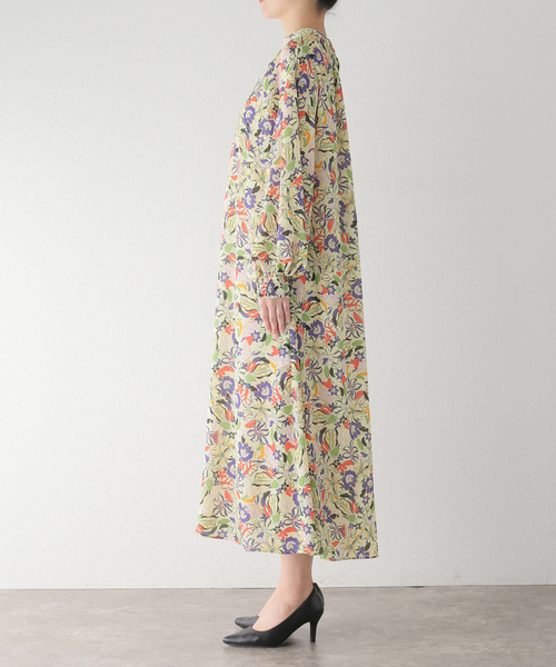 journal standard L'essage（ジャーナルスタンダードレサージュ）の「【Deveaux】フラワープリントワンピース（ワンピース・レディース・ブラック系その他/アイボリー・FREE）」の12枚目の写真