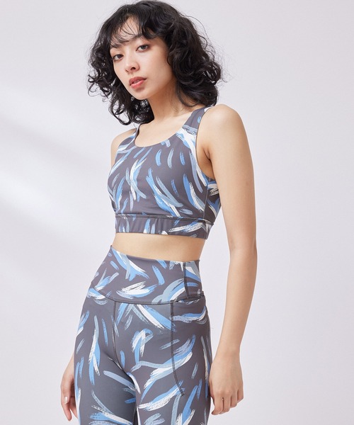 NERGY（ナージー）の「【skin wear】UV＆水陸両用＆保湿 ニュアンスプリントブラトップス（スポーツブラ・レディース・ライトグレー/スミクロ・S/M/L）」の3枚目の写真