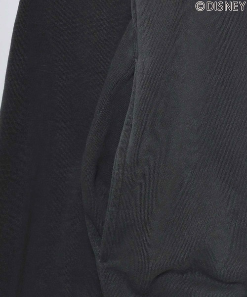 Disney（ディズニー）の「Disney/ディズニー 別注 ミッキーマウス オーバーサイズ ピグメント ヴィンテージ加工 ロックテイスト 裏起毛 スウェット パーカー/長袖 トップス プルオーバー/レディース メンズ（パーカー・レディース・ブラック系その他2/ブラック系その他/ブラック系その他3・M/L）」の10枚目の写真