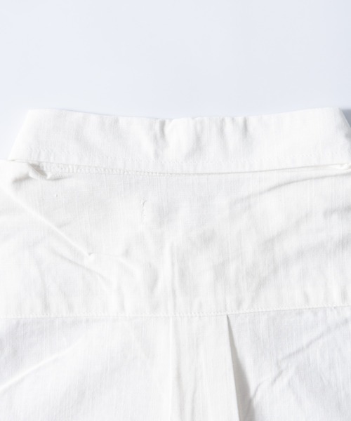 NYLAUS（ナイラス）の「レギュラーフィット ボタンダウン/バンドカラー ショートスリーブ シャンブレーシャツ（シャツ/ブラウス・メンズ・サックスブルー系1/ブルー系1/ネイビー系1/ベージュ系2/ベージュ系1/ホワイト系1/ホワイト系2・M/L/LL）」の13枚目の写真