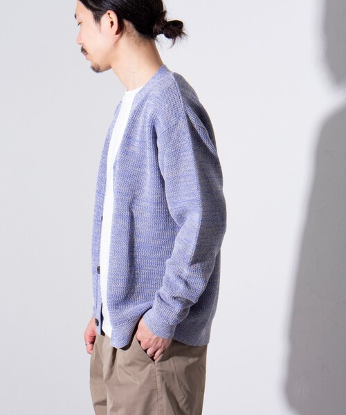GLOSTER(グロスター)の「【ニット+Tシャツの2点セット】レイヤード Vネック カーディガン MIXニット(カーディガン/ボレロ・メンズ・ライトパープル/サックスブルー/イエロー・M/S/L)」の19枚目の写真