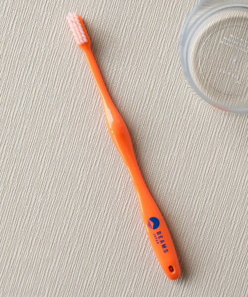 BEAMS JAPAN（ビームス　ジャパン）の「ライフレンジ / 別注 磨きやすい 歯ブラシ 極（オーラルケア/歯磨きグッズ・メンズ・ホワイト/ブルー系その他2/ホワイト系その他2/ロイヤルブルー/オレンジ/オレンジ系その他6・ONE SIZE）」の6枚目の写真
