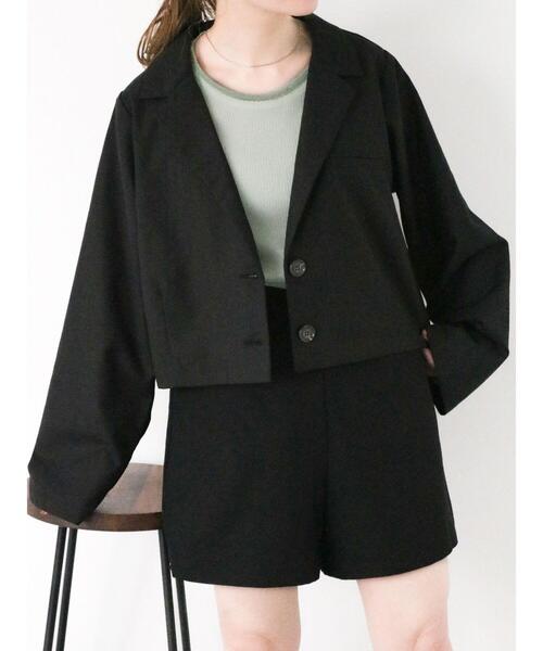 ehka sopo（エヘカソポ）の「袖スリットショート丈ジャケット(セットアップ可)（ノーカラージャケット・レディース・グレー/カーキ/ブラック・F）」の2枚目の写真