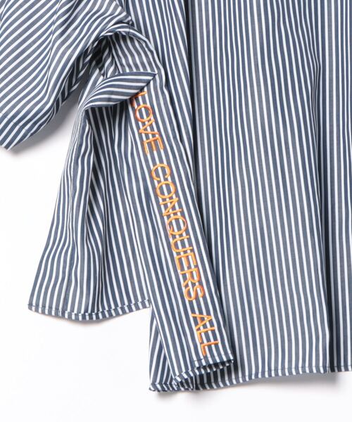 Q（キュー）の「スリット刺繍半袖シャツ（シャツ/ブラウス・レディース・ホワイト/ネイビー系・MEDIUM）」の18枚目の写真