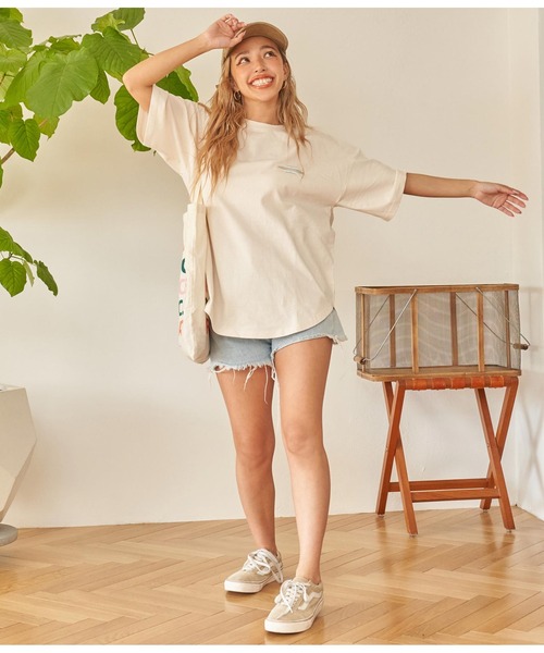 anap mimpi（アナップミンピ）の「オルテガ 刺繍 コットン ビッグ Tシャツ（Tシャツ/カットソー・レディース・ブラック/オフホワイト/ピンク/アイボリー・FREE）」の16枚目の写真