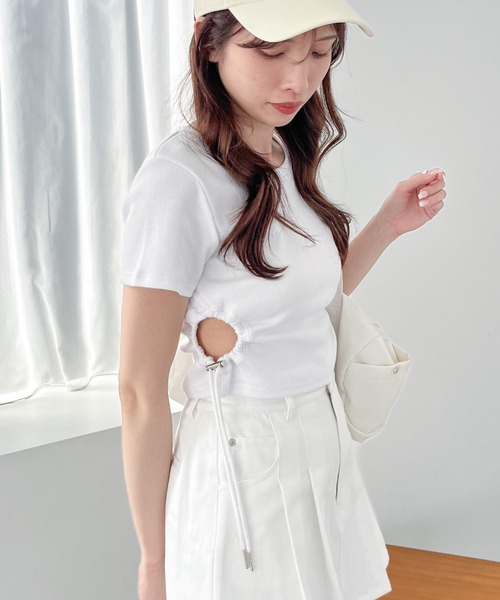 Heather(ヘザー)の「カットアウトドロストTEE 118720(Tシャツ/カットソー・レディース・ブラック/ホワイト/グレー・FREE)」の2枚目の写真