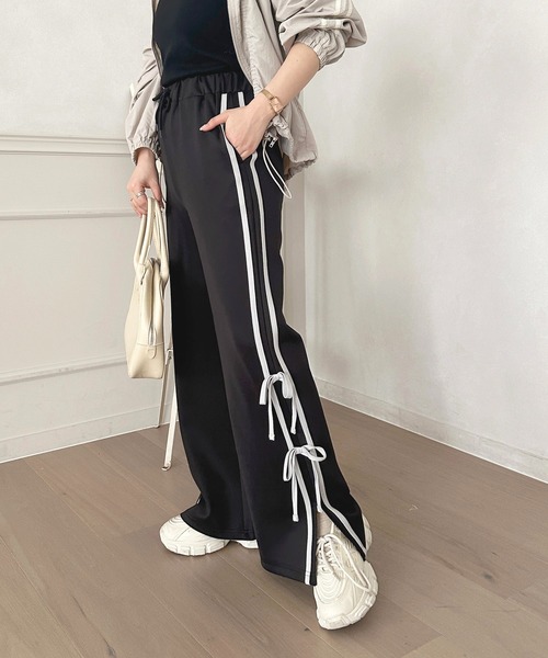 apres jour（アプレジュール）の「リボンラインパンツ【ZOZOTOWN限定アイテム】（その他パンツ・レディース・ブラック/ピンクベージュ/アイボリー・MEDIUM/SMALL/X-LARGE）」の15枚目の写真