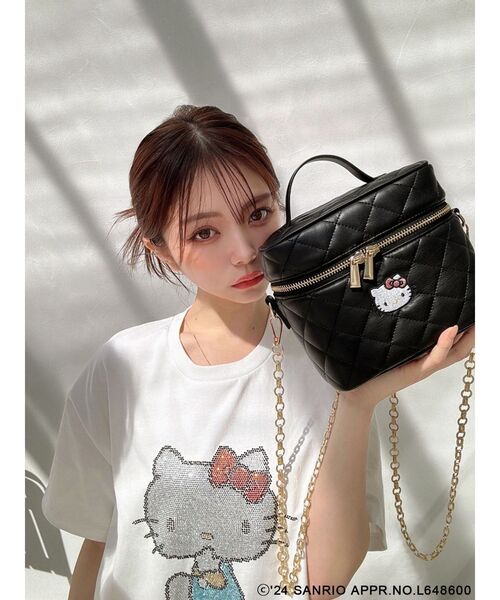 RESEXXY(リゼクシー)の「【ハローキティコラボ】バニティバッグ(ショルダーバッグ・レディース・ブラック/ピンク・FREE)」の10枚目の写真