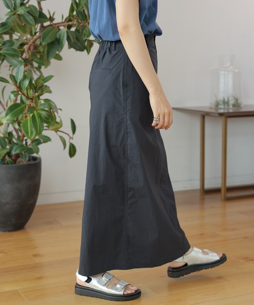 LEPSIM（レプシィム）の「コットンナロースカート　116416（スカート・レディース・ベージュ/ブラック・LARGE/MEDIUM）」の17枚目の写真