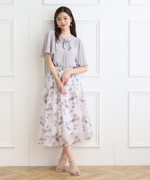 couture brooch(クチュールブローチ)の「◆【前後2WAY/マシンウォッシャブル】袖フレアリボンブラウス(シャツ/ブラウス・レディース・ピンク/オフホワイト/ライトグレー/ブラック・40/42/38)」の21枚目の写真