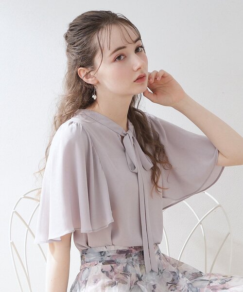 couture brooch(クチュールブローチ)の「◆【前後2WAY/マシンウォッシャブル】袖フレアリボンブラウス(シャツ/ブラウス・レディース・ピンク/オフホワイト/ライトグレー/ブラック・40/42/38)」の15枚目の写真