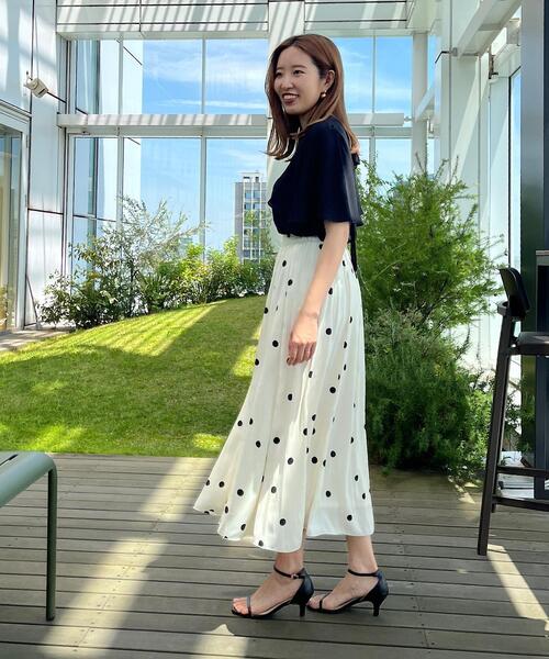 couture brooch(クチュールブローチ)の「◆【前後2WAY/マシンウォッシャブル】袖フレアリボンブラウス(シャツ/ブラウス・レディース・ピンク/オフホワイト/ライトグレー/ブラック・40/42/38)」の8枚目の写真