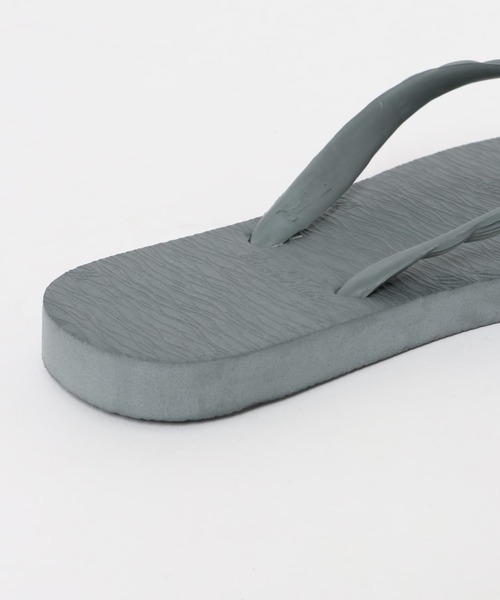 URBAN RESEARCH DOORS（アーバンリサーチドアーズ）の「『一部別注カラー』BEACH WALK　ビーチサンダル（サンダル・メンズ・オリーブ/グレー/ブラック/アイボリー/ブラウン・28/27/26/25）」の17枚目の写真