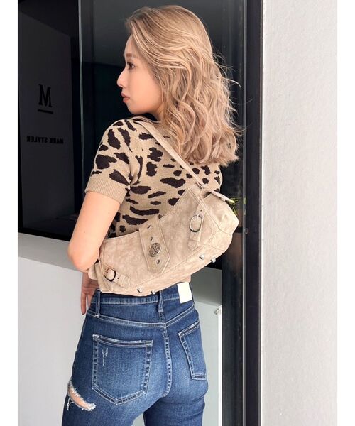 GYDA（ジェイダ）の「2WAYレオパードハーフスリーブニットトップス（ニット/セーター・レディース・ベージュ/ピンク/アイボリー・FREE）」の6枚目の写真