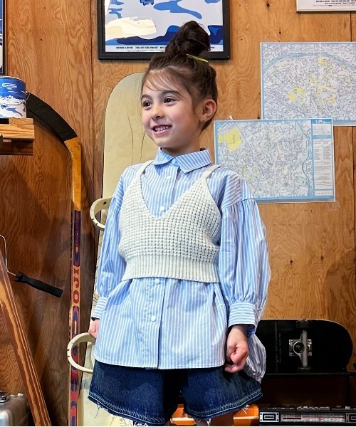 GROOVY COLORS(グルービーカラーズ)の「Typewriter Long Balloon Shirt(シャツ/ブラウス・キッズ・ライトブルー・120/110)」の8枚目の写真