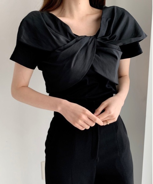 gossip!ロサンゼルス(ゴシップロサンゼルス)の「クロスブラウス パフスリーブ(Tシャツ/カットソー・レディース・オフホワイト/ブラック・FREE)」の9枚目の写真