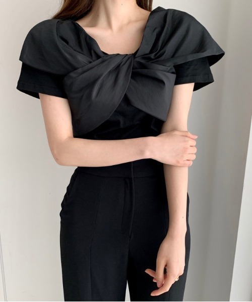 gossip!ロサンゼルス(ゴシップロサンゼルス)の「クロスブラウス パフスリーブ(Tシャツ/カットソー・レディース・オフホワイト/ブラック・FREE)」の11枚目の写真