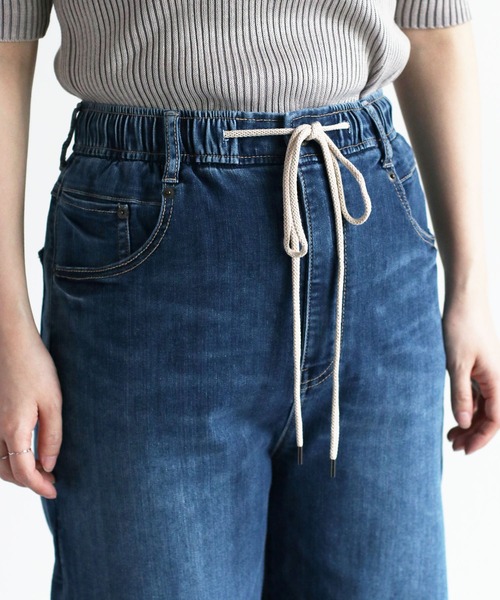 cepo（セポ）の「接触冷感・UVカット　ICEデニムイージーワイドパンツ ＜セットアップ可能＞（デニムパンツ・レディース・ブルー系2・L/M/S）」の7枚目の写真