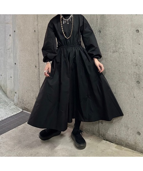 CAROLINA GLASER（カロリナ グレイサー）の「Aya / サイドあき ワンピース（ワンピース・レディース・ピンク/ブラック・SMALL/MEDIUM）」の5枚目の写真