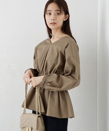 【ZOZO限定】Vネックペプラムブラウス