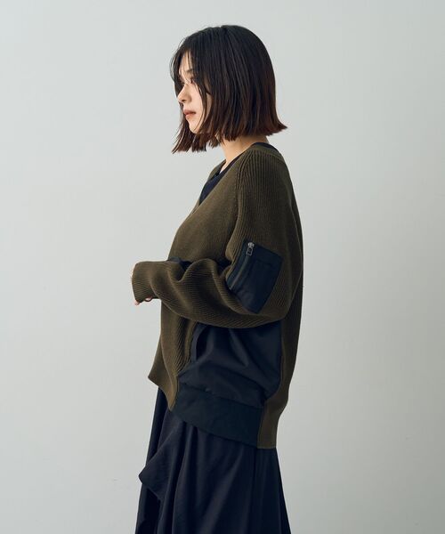 Editt by YECCA VECCA(エディットバイイェッカヴェッカ)の「MA-1ドッキングニットカーディガン(カーディガン/ボレロ・レディース・ブラック/カーキ・FREE)」の8枚目の写真