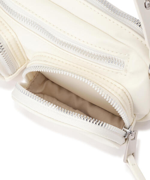 NATURAL BEAUTY BASIC（ナチュラルビューティーベーシック）の「◇ガジェットミニショルダーバック（ショルダーバッグ・レディース・ブラック/オフホワイト・ﾌﾘ-）」の12枚目の写真