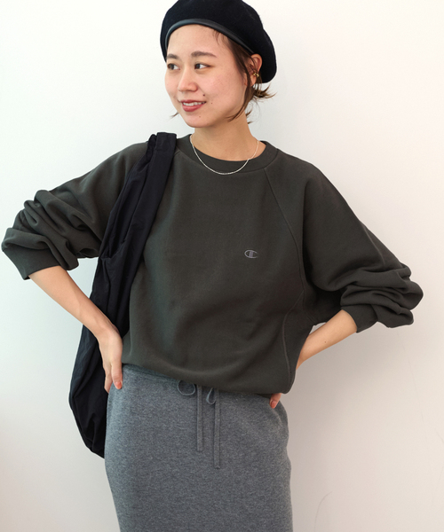 Champion（チャンピオン）の「別注【Champion/チャンピオン】*RE RW10oz RAGLAN CN SWEAT：スウェット（スウェット・レディース・オレンジ/ホワイト×ホワイト/ブラック系その他/グレー・MEDIUM）」の3枚目の写真