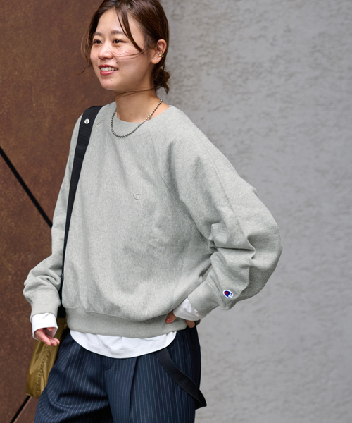 Champion（チャンピオン）の「別注【Champion/チャンピオン】*RE RW10oz RAGLAN CN SWEAT：スウェット（スウェット・レディース・オレンジ/ホワイト×ホワイト/ブラック系その他/グレー・MEDIUM）」の8枚目の写真
