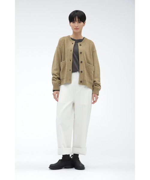 MHL.（エムエイチエル）の「FINE SHETLAND（カーディガン/ボレロ・レディース・チャコール/ベージュ/セージグリーン・2）」の9枚目の写真