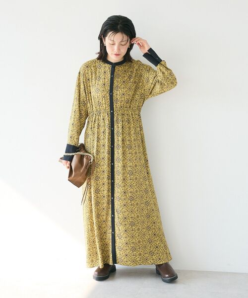 CRAFT STANDARD BOUTIQUE(クラフトスタンダードブティック)の「総柄バイカラーワンピース(ワンピース・レディース・カーキ/ブラック/イエロー・FREE)」の15枚目の写真