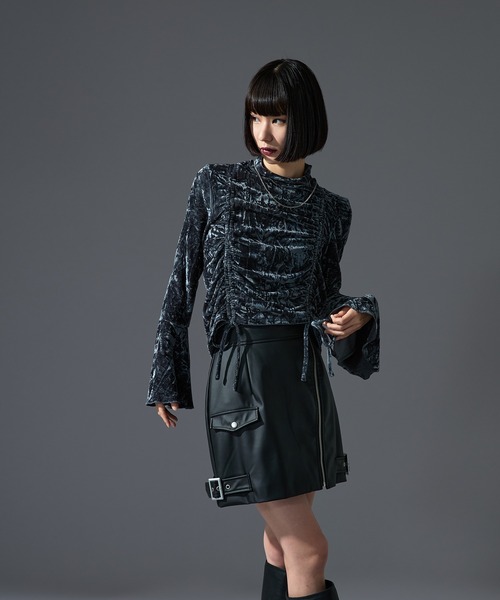 Ellno de Mavie（エルノデメヴィ）の「2wayクラッシュベロアTOPS（Tシャツ/カットソー・レディース・ブラック/ボルドー/グレー・FREE）」の19枚目の写真