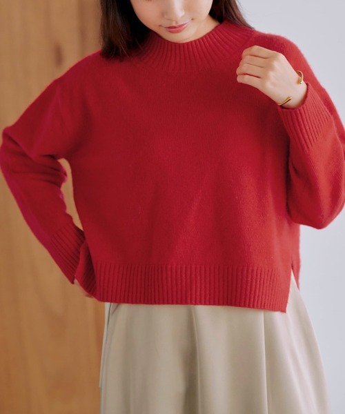 新品タグ付き BY ウォッシャブル ウールカシミヤ ボトルネックニット 赤 COHINA（コヒナ）の「ウールカシミヤボトルネックニット 【低身長