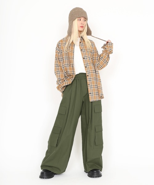 PUNYUS（プニュズ）の「耳付きニットキャップ（キャップ・レディース・ホワイト/ダークグレー/ベージュ/ブラック・FREE）」の8枚目の写真