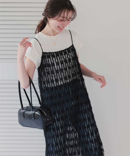 titivate(ティティベイト)の「前後2wayチュールフリンジキャミソールワンピース(ワンピース・レディース・アイボリー/ブラック・M/S)」の12枚目の写真