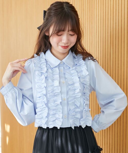 MAJESTIC LEGON（マジェスティックレゴン）の「レースリボンタイフリルブラウス（シャツ/ブラウス・レディース・ブラック系その他/ベージュ系その他2/ブルー/オフホワイト・MEDIUM）」の4枚目の写真