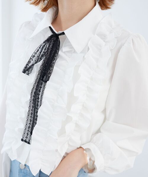 MAJESTIC LEGON（マジェスティックレゴン）の「レースリボンタイフリルブラウス（シャツ/ブラウス・レディース・ブラック系その他/ベージュ系その他2/ブルー/オフホワイト・MEDIUM）」の11枚目の写真