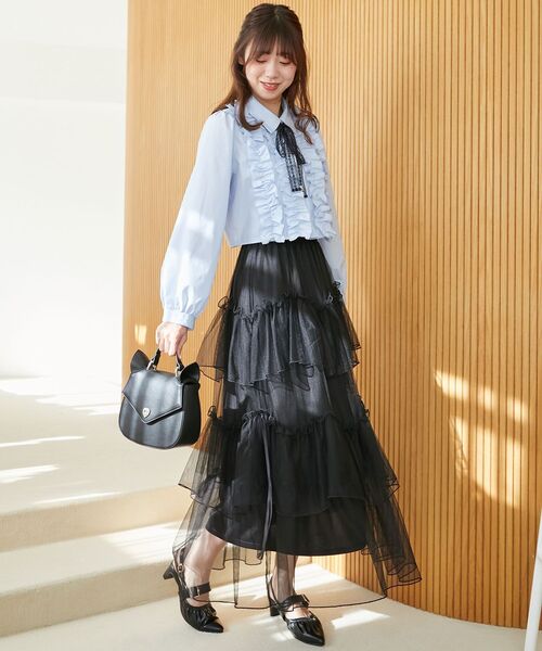 MAJESTIC LEGON（マジェスティックレゴン）の「レースリボンタイフリルブラウス（シャツ/ブラウス・レディース・ブラック系その他/ベージュ系その他2/ブルー/オフホワイト・MEDIUM）」の22枚目の写真