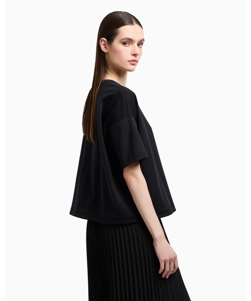 EMPORIO ARMANI（エンポリオアルマーニ）の「【エンポリオ アルマーニ】Tシャツ スーピマジャージー ロゴパッチポケット（Tシャツ/カットソー・レディース・ブラック・LARGE/MEDIUM/SMALL/X-SMALL）」の2枚目の写真