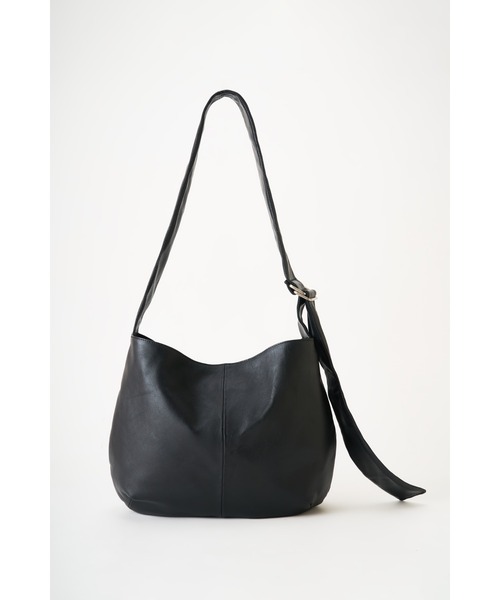 ONE.（ワンドット）の「【ONE.ワンドット】 /  Large Shoulder Bag / 撥水レザー / ONE-007（ショルダーバッグ・メンズ・ブラック・FREE）」の21枚目の写真