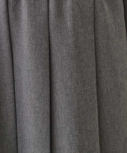 Cutie Blonde（キューティーブロンド）の「大人カジュアルに着られる ワイドプリーツスカート（スカート・レディース・グレー/チャコールグレー・03/02）」の10枚目の写真