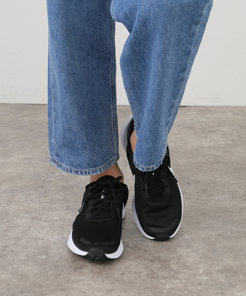 NIKE（ナイキ）の「【NIKE/ナイキ】ウィメンズ レボリューション 7（その他シューズ・レディース・ブラック・23cm/23.5cm/24cm/24.5cm/25cm）」の11枚目の写真