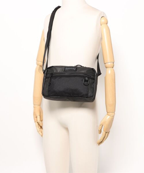 THRASHER（スラッシャー）の「THRASHER/スラッシャー ショルダーバック Shoulder Bag 軽量 THR-326（ショルダーバッグ・メンズ・ブラック×ブラック/ブラック×ホワイト・FREE）」の6枚目の写真