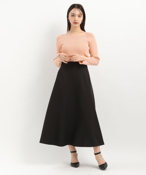 Andemiu（アンデミュウ）の「スクエアオフショルニット325794（ニット/セーター・レディース・オフホワイト/ブルー/ブラック/コーラル・FREE）」の21枚目の写真